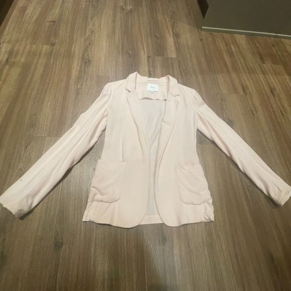 Aritzia Talula, woman's blazer, light pink, size s - Picture 2 of 4